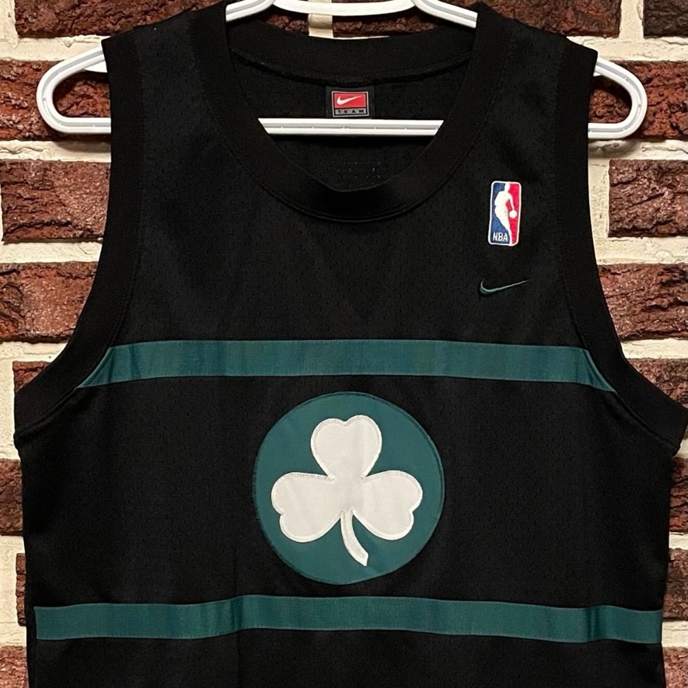Nike Nba Boston Celtics Size Medium